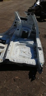 фото thumb №2, Чверть правий задня pas mercedes w246 650 крила