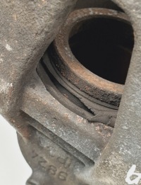 Супорт гальмівний правий перед opel adam 1.4 t Недорого, фото thumb