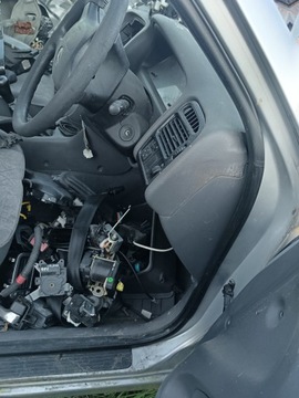 фото thumb №15, Toyota avensis t22 прокладка двері кузовна ліва права перед зад 4d 5d