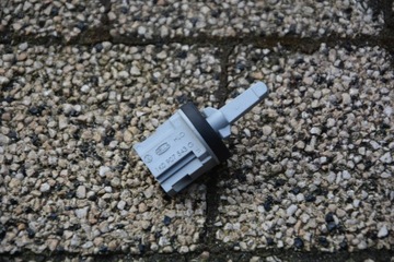 фото thumb №11, Датчик температури vw passat cc 1k0907543g