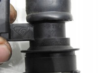 фото thumb №8, Вентиляция картера масла peugeot 508 1.6 e-hdi