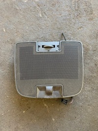 фото thumb №1, Vw golf plus v решётка средняя 5m0819153a