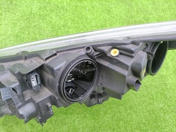 фото thumb №16, Ford kuga mk2 рестайлінг 16- лампа права передня перед