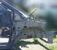 фото thumb №3, Чверть права перед volkswagen routan