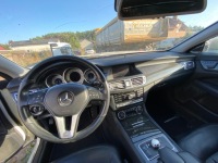 фото thumb №1, Mercedes cls w218 панель  панель приладів ремені подушка безпеки 218 подушка повітряна коліно
