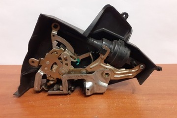 фото thumb №8, Замок задніх лівих двері audi 100 5000 2027300535 1997