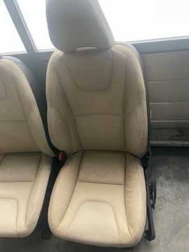 фото thumb №8, Обивка сиденья volvo s60 ii 10-18 светлый