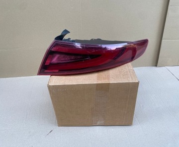 фото thumb №1, Лампа правые зад alfa romeo giulia 2016-2022