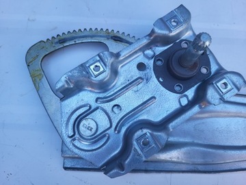 фото thumb №6, Підйомник двері лівий зад - toyota yaris iii