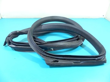 фото thumb №1, Прокладка кузовна двері зад права ghibli 13-17