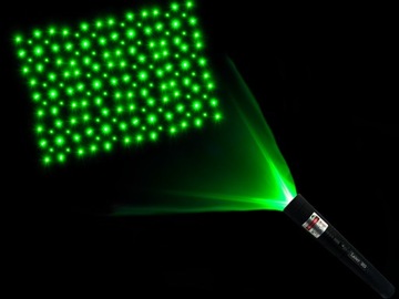 МОЩНЫЙ ЗЕЛЕНЫЙ ЛАЗЕРНЫЙ ИНДИКАТОР МЕГА ДАЛЬНОСТЬЮ 400 КМ ЛУЧШИЙ НА РЫНКЕ ТУРБО