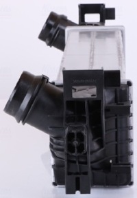 Интеркулер bmw 7 2,0 16-19 Оригинал, фото thumb