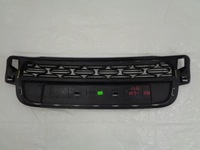 фото thumb №7, Citroen c3 iii решітка середня бампера 9812061877