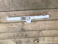 фото thumb №2, Направляющая перед правый 7700419768 renault laguna i