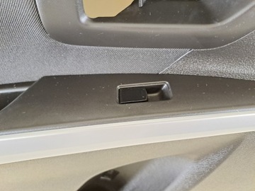 фото thumb №8, Suzuki sx4 s-cross 18r 1.4t рестайлинг боковина обивка дверь левый зад