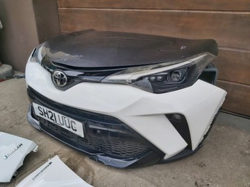 Toyota C-HR Lift 2.0 GR Sport Фары переднего бампера капота радиаторы