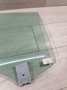 фото thumb №5, Mercedes w213 скло правий зад 43r-00050