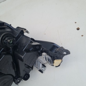 фото thumb №7, Лампа ліва перед vw golf viii led 5h1941005