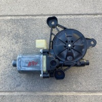 фото thumb №1, Audi моторчик стекло 5q0959802c