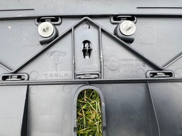 фото thumb №11, Маскувальна накладка захист ванни kufra перед tesla модель x