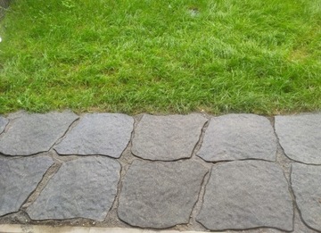 Декоративная садовая плитка ECO path, массив серая, узор под камень, 42x53см