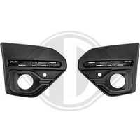 фото thumb №1, Решітка решітка радіатора бампера dacia sandero 21-