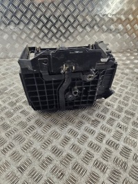 Накладка корпус аккумулятор 244287528r renault trafic 3 20r Доставка, фото thumb