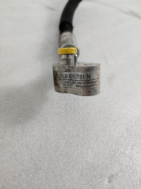 фото thumb №2, Volkswagen оригинальный номер 7l6820721n wąż шланг кондиционера