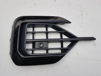 фото thumb №1, Vw touareg iii r-line права решітка бампера cała