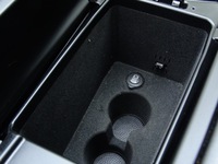 фото thumb №15, Подлокотник туннель средний maserati ghibli iii