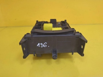 фото thumb №5, Коробка запобіжників 8200004201e renault laguna ii nr136
