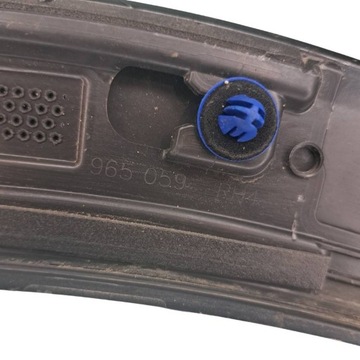 фото thumb №12, Audi q3 зад сторона права планка крила 965059