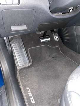 Хромированные накладки на педали Kia Ceed 2006 - 2012 гг.
