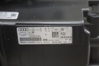 фото thumb №4, Лампа права audi q3 8u0941004f