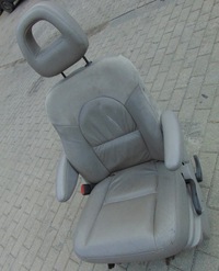 фото thumb №1, Сидіння лівий задня 2 ряд chrysler voyager 4 iv europa