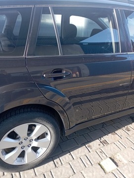 фото thumb №1, Subaru outback iv двері праві зад задні голий