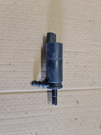 фото thumb №1, Помпа омивача bmw 8377613