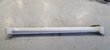 фото thumb №1, Порог накладка пороговая планка правая toyota avensis t27