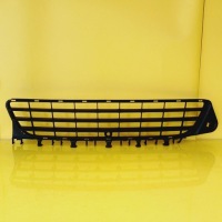 фото thumb №1, Решётка бампера средняя opel signum 13100588 nr41