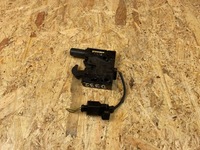 фото thumb №5, Замок крепление засов капот audi tt 8s 8s0823509a 2014-