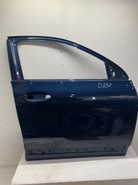 фото thumb №1, Двері mercedes gla w247 x247 2019 праві перед