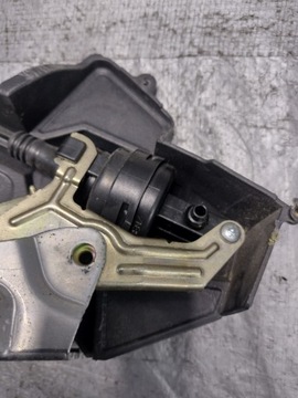 фото thumb №11, Замок двері лівий зад mercedes w210 оригінальний номер 2027330308