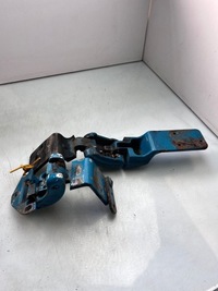 фото thumb №8, Renault mascott --- петли крышки багажника