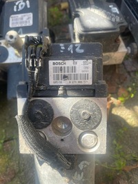 фото thumb №1, Насос abs ____toyota corolla e12 ___0273004571