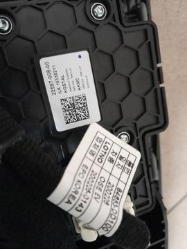 фото thumb №9, Hyundai kona 2021 ev туннель панель рамка переключатель