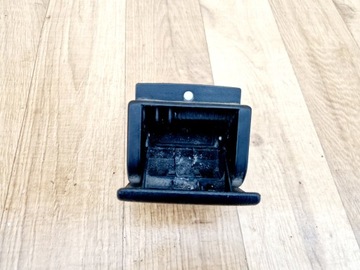 фото thumb №1, Попільничка зад задня 3a0857962b vw passat b4