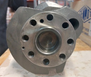 фото thumb №3, Wał колінчастий chrysler 300c 3.0d v6 2010- оригінал