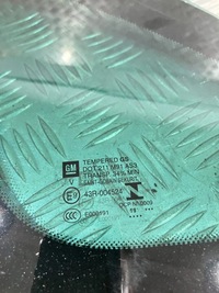 фото thumb №2, Скло кузовна задня ліва права opel crossland x 2019 r