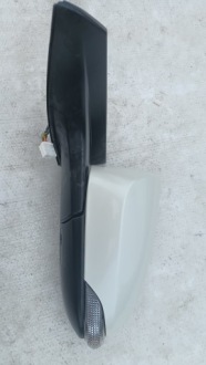 фото thumb №1, Toyota chr зеркало левая europa 11-pin