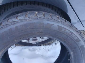 Bridgestone Blizzak LM-32 205/55R16 91 H